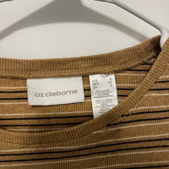 Liz Claiborne Sweater Size Small- Pre owned - Picture 5 of 5